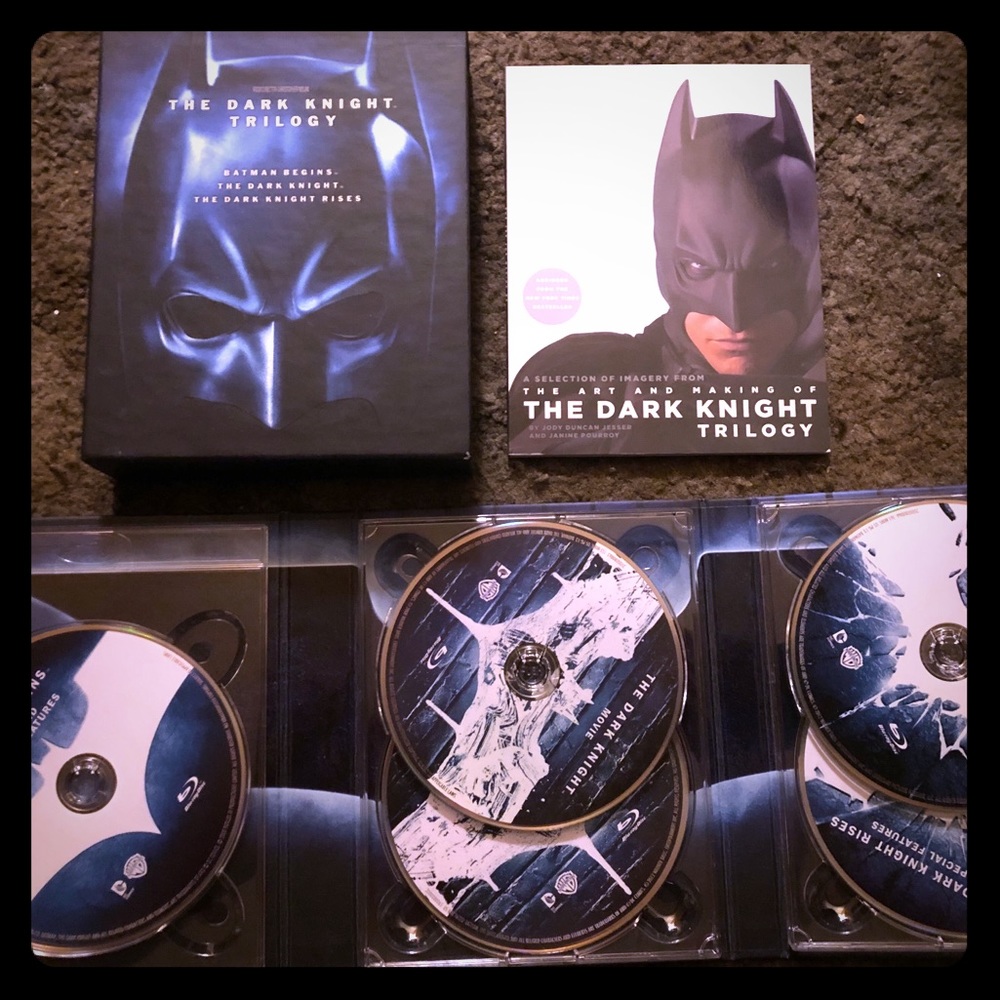 Batman The Dark Knight Trilogy Blu-ray box set
